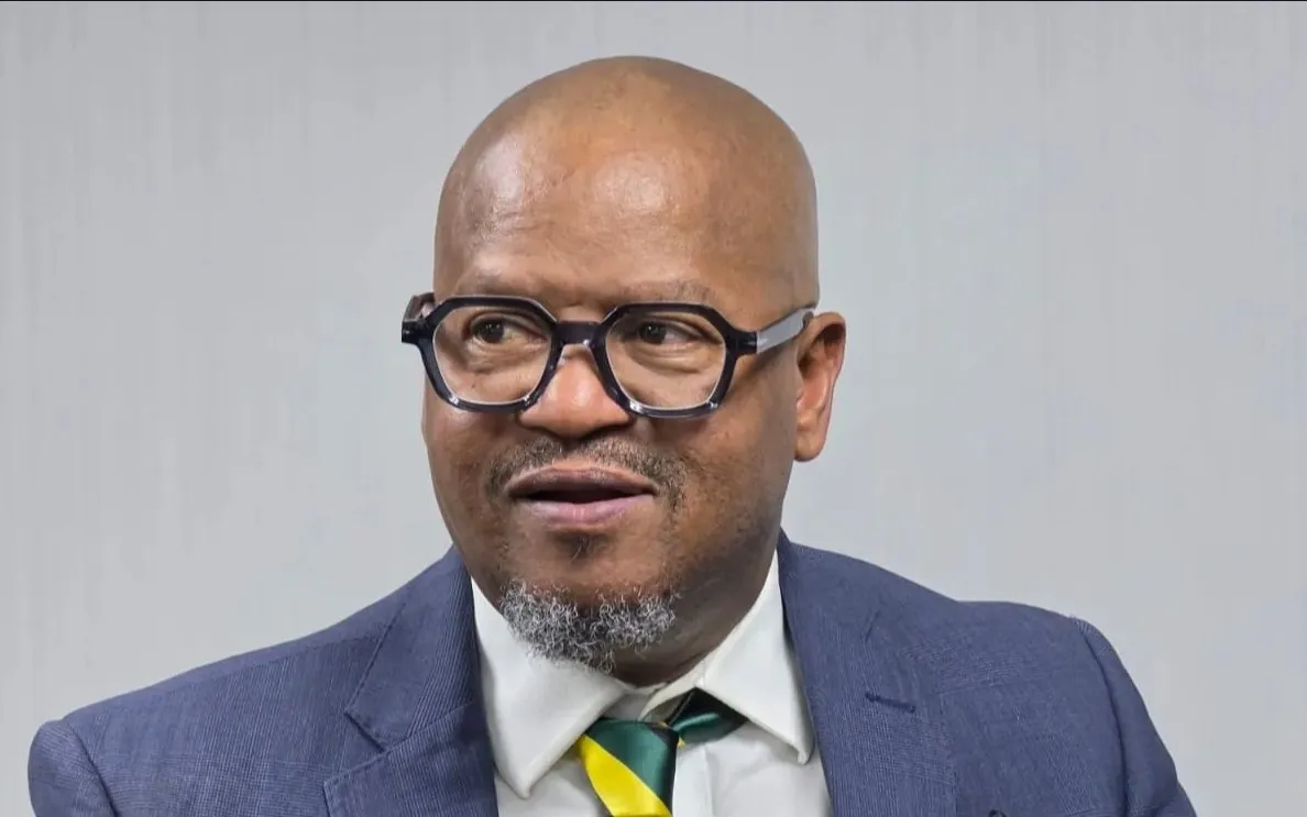 Simphiwe Dzengwa
